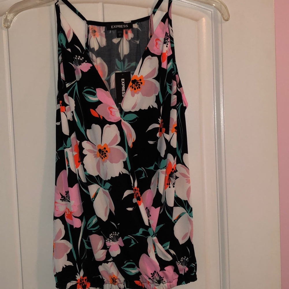 Dressy top size xs tags attached never worn